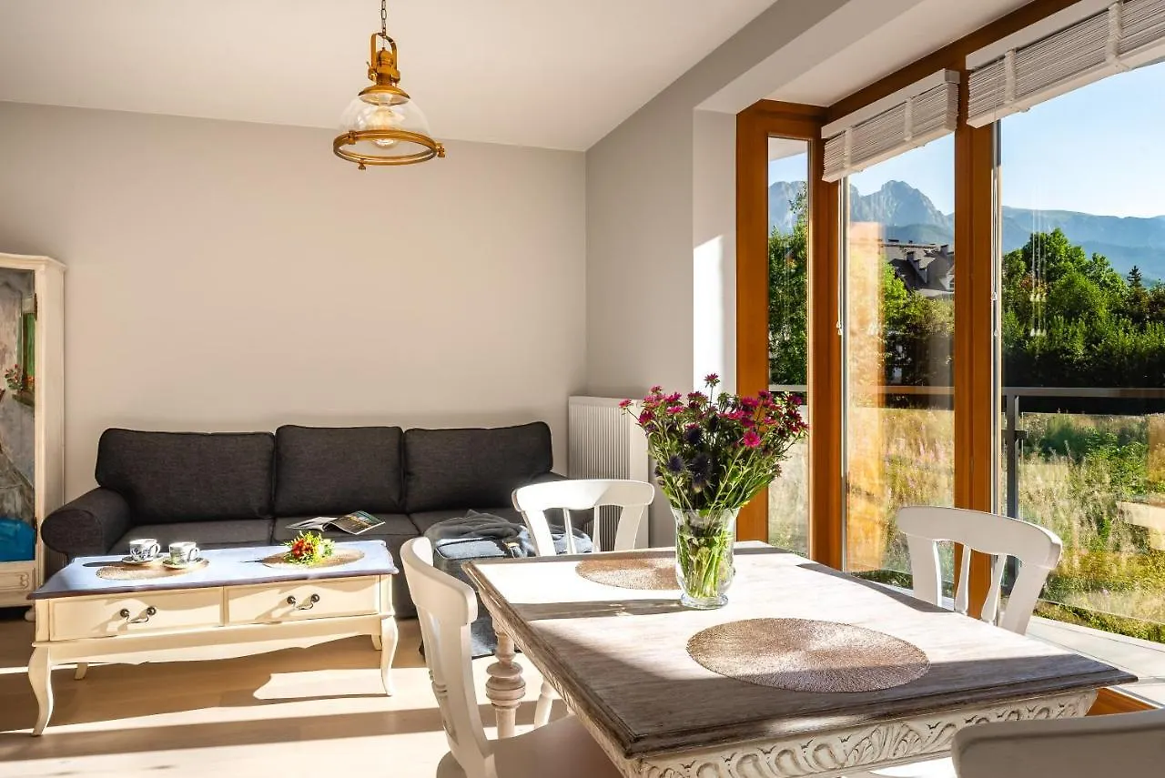 Apartament Krystyna ザコパネ アパート